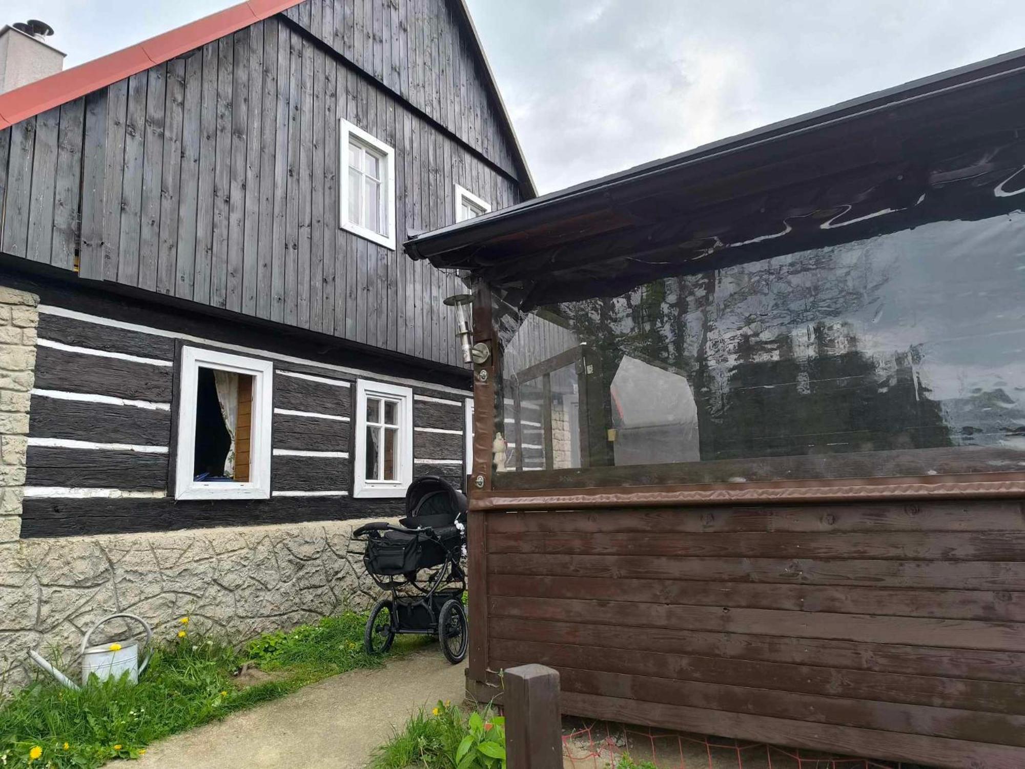 Villa Chaloupka u lišáka Snezne  Exterior foto